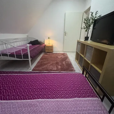 Charmantes Seehaeuschen Appartement *