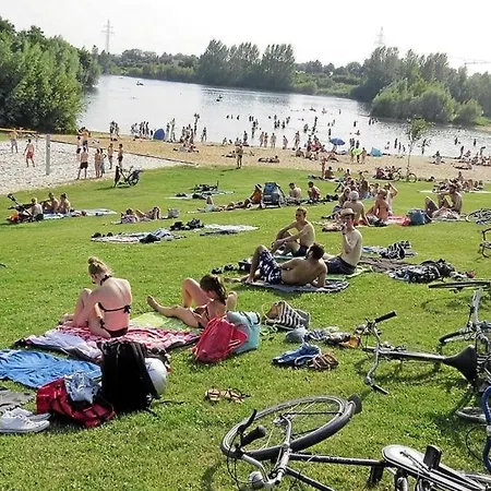 Charmantes Seehaeuschen Braunschweig